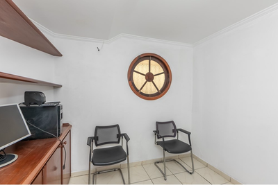 Casa, 3 quartos, 208 m² - Foto 2