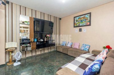 Casa, 5 quartos, 247 m² - Foto 1