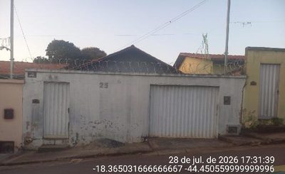 Casa, 3 quartos, 198 m² - Foto 1
