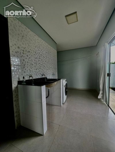 Casa, 4 quartos, 205 m² - Foto 4