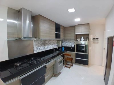 Casa, 3 quartos, 133 m² - Foto 1