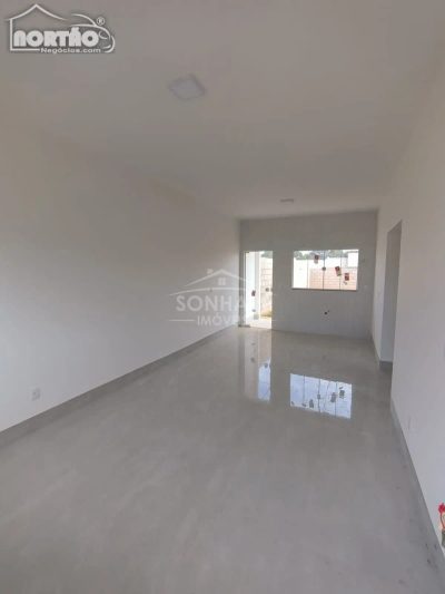 Casa, 2 quartos, 69 m² - Foto 3