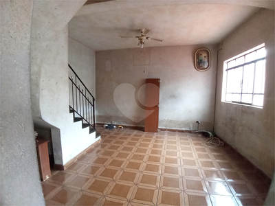 Casa, 2 quartos, 79 m² - Foto 1