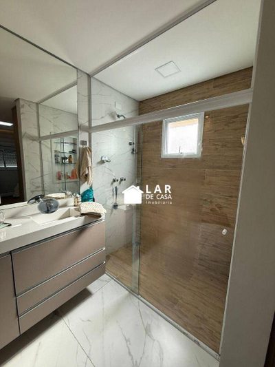 Sobrado, 4 quartos, 330 m² - Foto 4