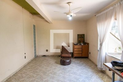 Casa, 3 quartos, 260 m² - Foto 3
