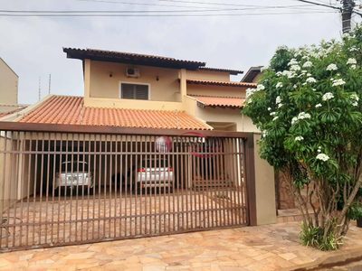 Casa, 3 quartos, 457 m² - Foto 1