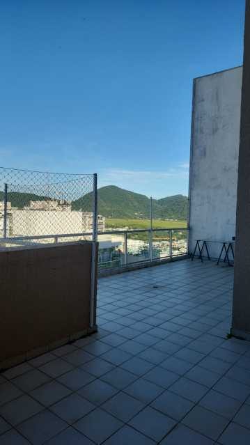 Cobertura, 3 quartos, 192 m² - Foto 2