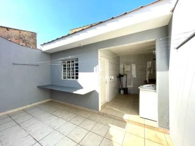 Casa, 3 quartos, 206 m² - Foto 2