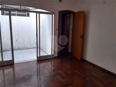 Casa, 3 quartos, 200 m² - Foto 1