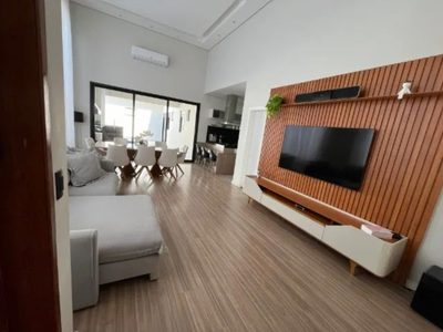 Casa, 3 quartos, 190 m² - Foto 2