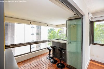 Apartamento, 3 quartos, 162 m² - Foto 2