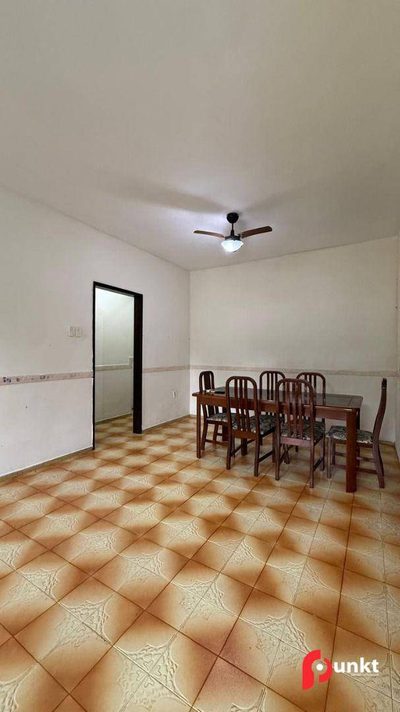 Casa, 3 quartos, 200 m² - Foto 3