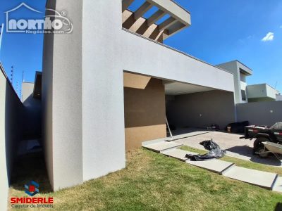 Casa, 4 quartos, 175 m² - Foto 1