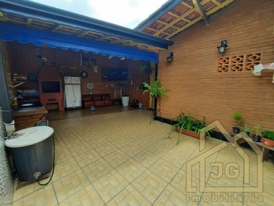 Casa, 4 quartos, 300 m² - Foto 1