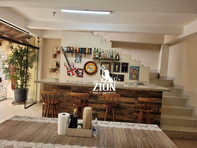 Sobrado, 3 quartos, 230 m² - Foto 1