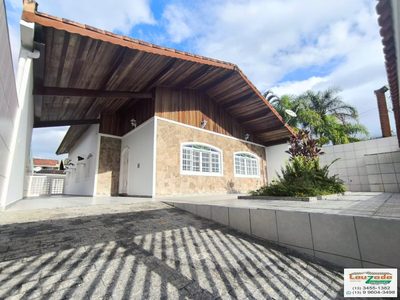 Casa, 3 quartos, 200 m² - Foto 1