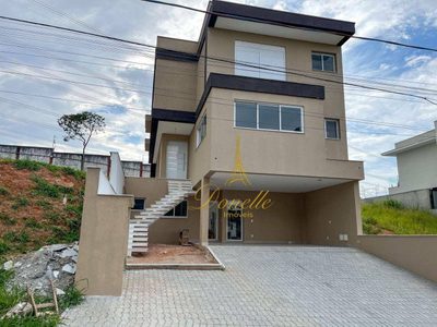 Sobrado, 5 quartos, 292 m² - Foto 1