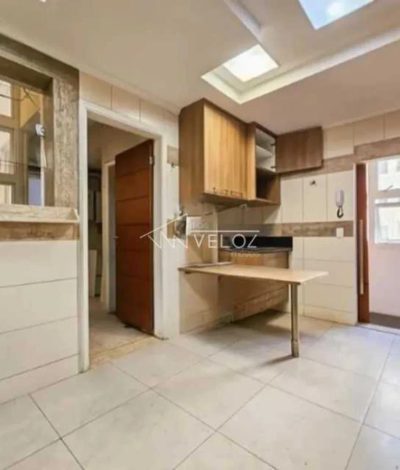 Apartamento, 4 quartos, 248 m² - Foto 2