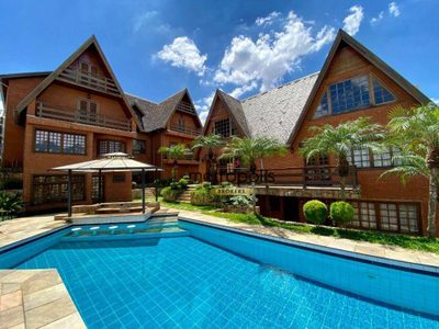 Sobrado, 4 quartos, 659 m² - Foto 1