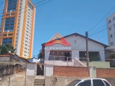Casa, 5 quartos, 142 m² - Foto 3