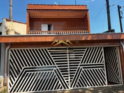 Casa, 4 quartos, 180 m² - Foto 1