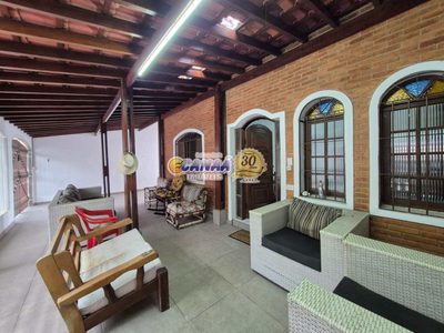 Casa, 4 quartos, 136 m² - Foto 1