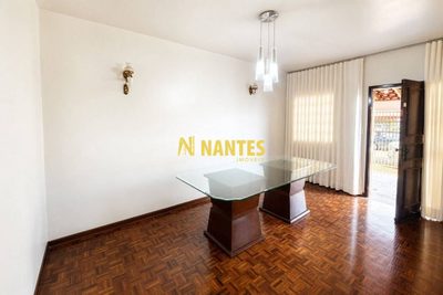 Casa, 3 quartos, 220 m² - Foto 4