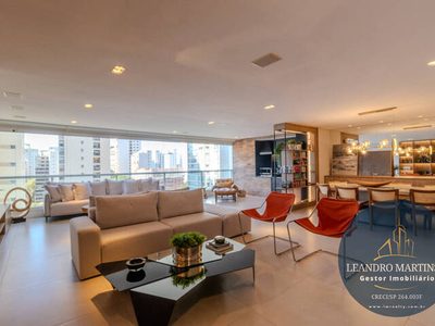 Apartamento, 3 quartos, 222 m² - Foto 1