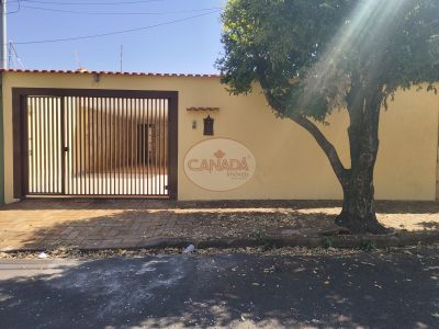 Casa, 4 quartos, 195 m² - Foto 1