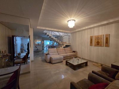 Casa, 3 quartos, 210 m² - Foto 5