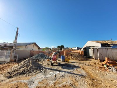 Casa, 2 quartos, 62 m² - Foto 1