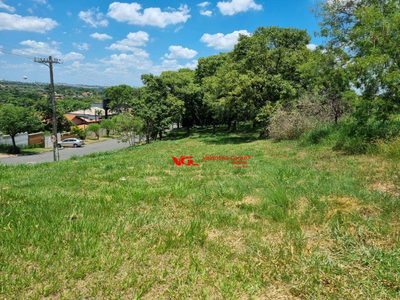 Loteamento e Condomínio, 1300 m² - Foto 1