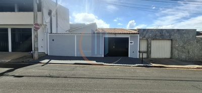 Casa, 2 quartos, 120 m² - Foto 1