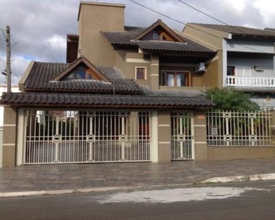 Casa, 4 quartos, 286 m² - Foto 1