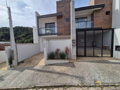 Casa, 3 quartos, 200 m² - Foto 1