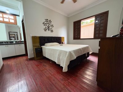 Casa, 4 quartos, 384 m² - Foto 2