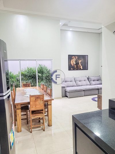 Casa, 2 quartos, 250 m² - Foto 3