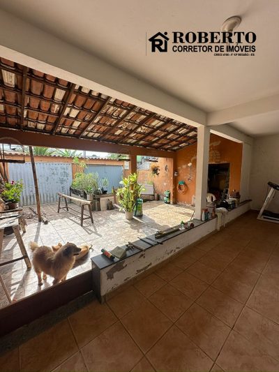 Casa, 2 quartos, 150 m² - Foto 1