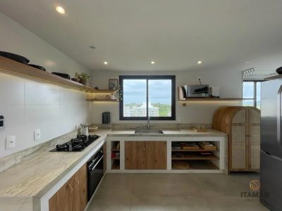 Cobertura, 4 quartos, 220 m² - Foto 2