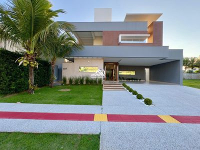 Sobrado, 4 quartos, 350 m² - Foto 1