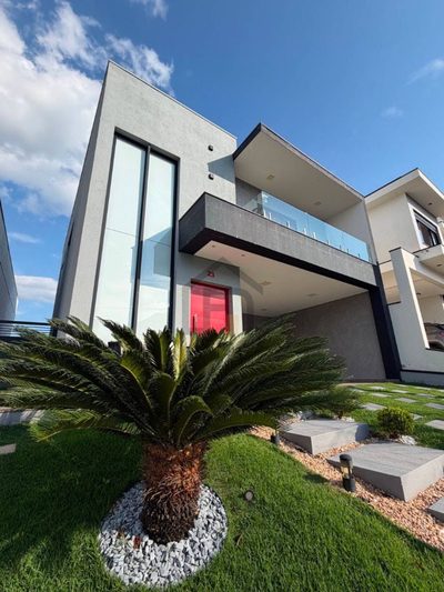Sobrado, 3 quartos, 220 m² - Foto 1