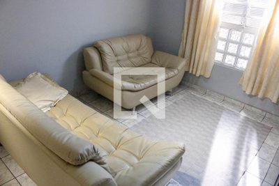 Casa, 2 quartos, 150 m² - Foto 1