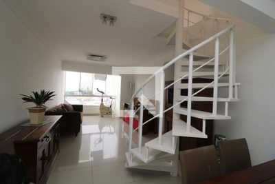 Apartamento, 3 quartos, 196 m² - Foto 1