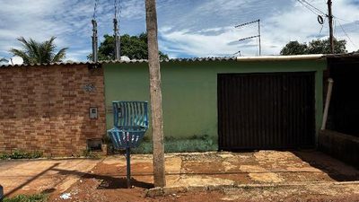 Casa, 2 quartos, 180 m² - Foto 1