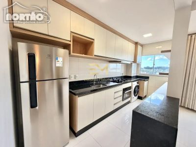 Casa, 3 quartos, 66 m² - Foto 1