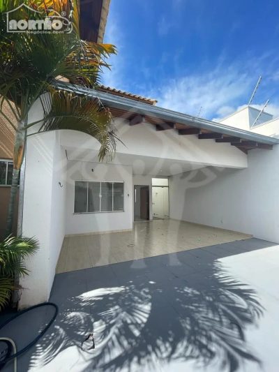 Casa, 3 quartos, 192 m² - Foto 1