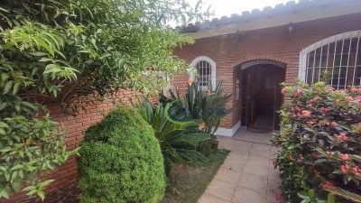 Casa, 3 quartos, 181 m² - Foto 1