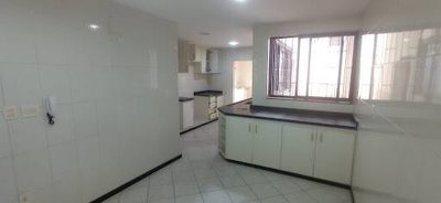 Casa, 4 quartos, 200 m² - Foto 4