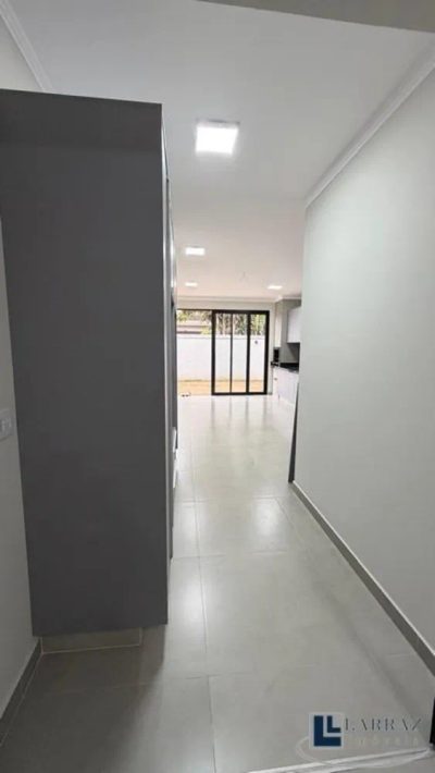 Casa, 3 quartos, 203 m² - Foto 2