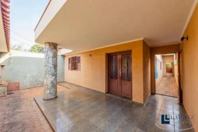 Casa, 5 quartos, 340 m² - Foto 1